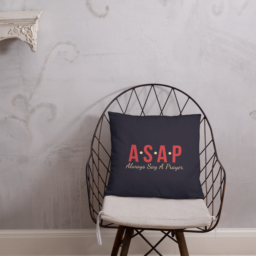 Product mockupPolyester accent throw pillow product markup